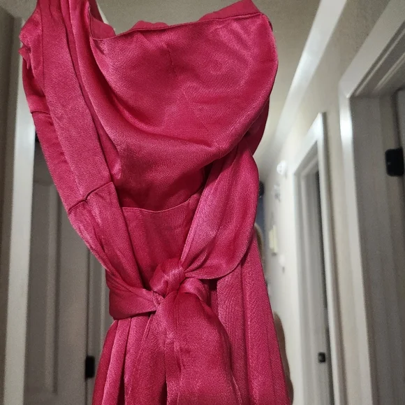 SELFIE LESLIE DON'T WAIT UP ONE SHOULDER WAIST TIE DRESS HOT PINK - Picture 10 of 12